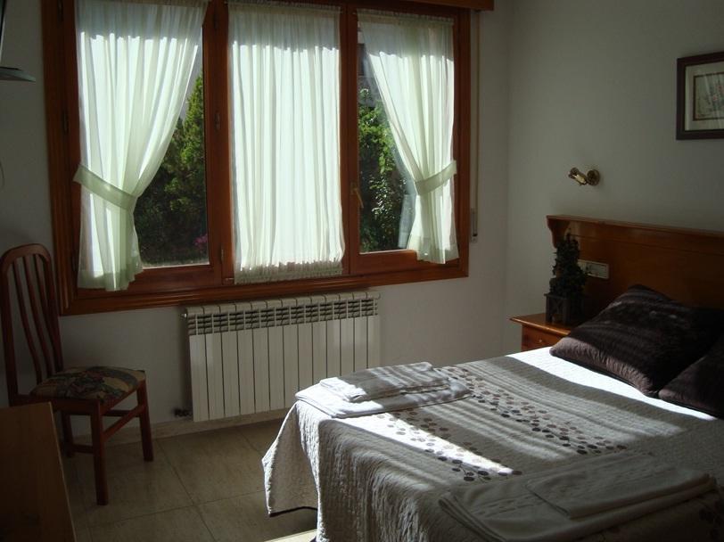 Hostal Vinuesa Cameră foto